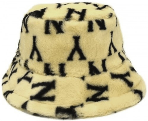 Winter Bucket Hat in Warm Fluffy Faux Fur